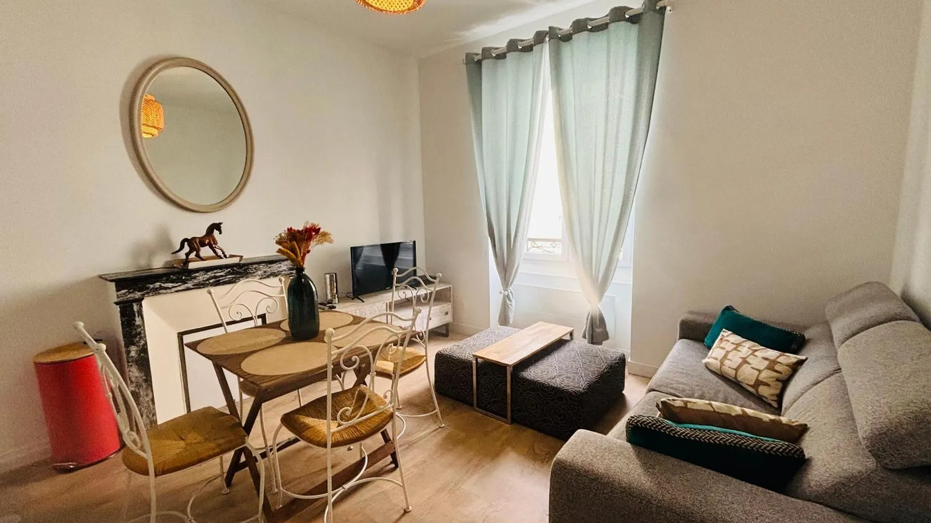 T2 De 30M2 Quartier Merville A Lorient Frankreich